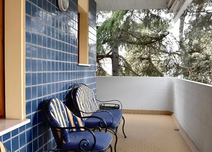 Blu 31 - Ampio In Centro A * Riccione